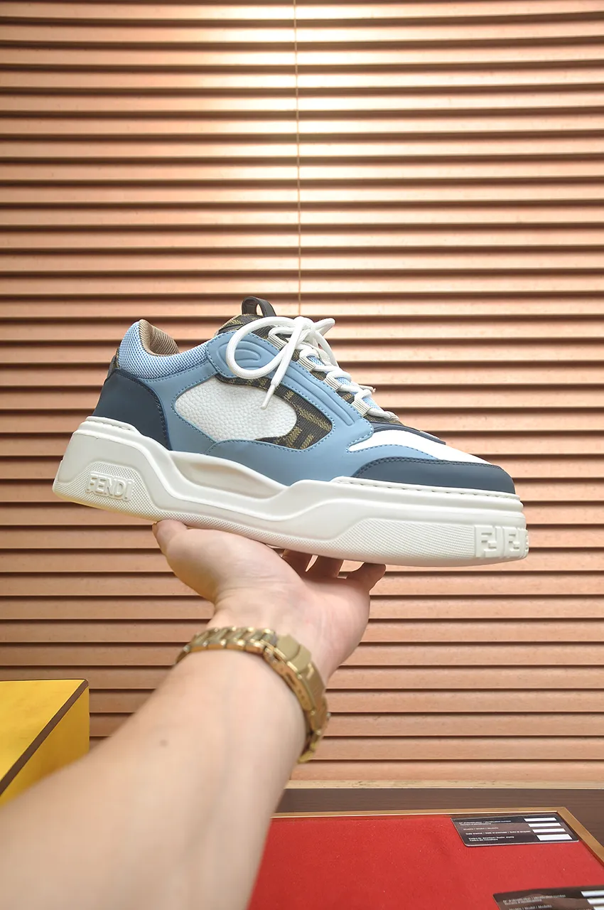 Men's shoes 💰600💶 [Fendi] The latest casual sports shoes 🔥 Many 💑 stars have the same style FD match. The original version is a one-to-one replica. Designer Kim Jones's first fendi match and Donkey brand Trainer basketball sneakers. Material: Original silk mesh. Lining: Breathable mesh. Packaging: Original 1:1 matching high-end packaging. Size: 38-45 (45 is custom-made and cannot be returned or exchanged)